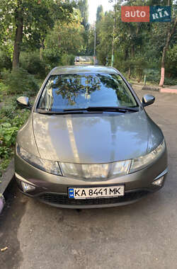 Хэтчбек Honda Civic 2008 в Киеве