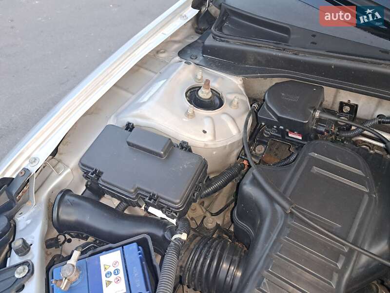 Седан Honda Civic 2003 в Ирпене