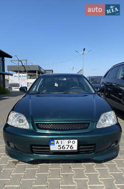 Седан Honda Civic 2000 в Черновцах