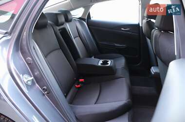 Седан Honda Civic 2016 в 