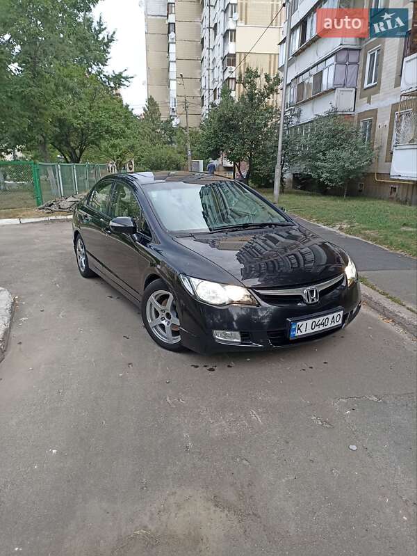 Седан Honda Civic 2008 в Киеве