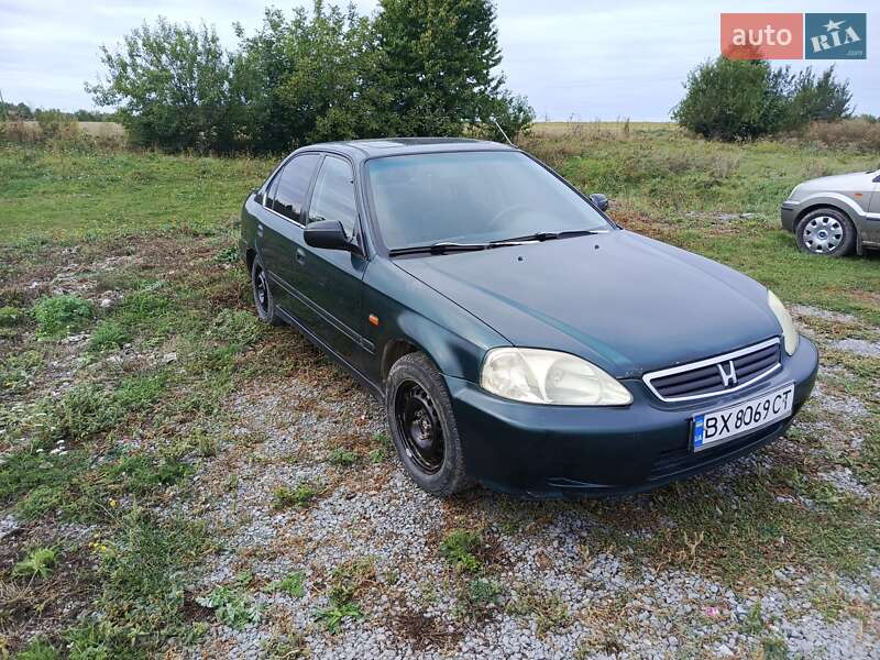 Седан Honda Civic 1998 в Дунаївцях