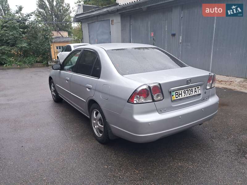 Седан Honda Civic 2003 в Ирпене