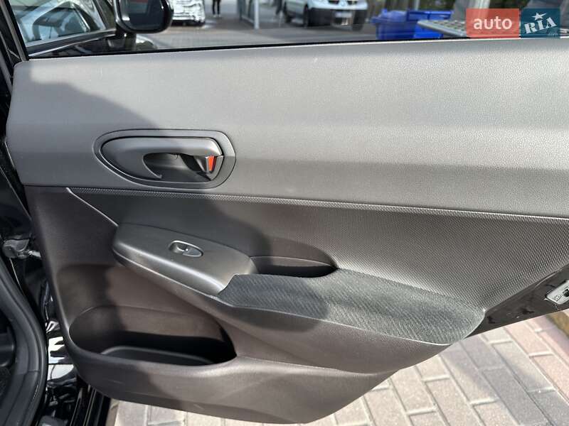 Седан Honda Civic 2011 в Киеве