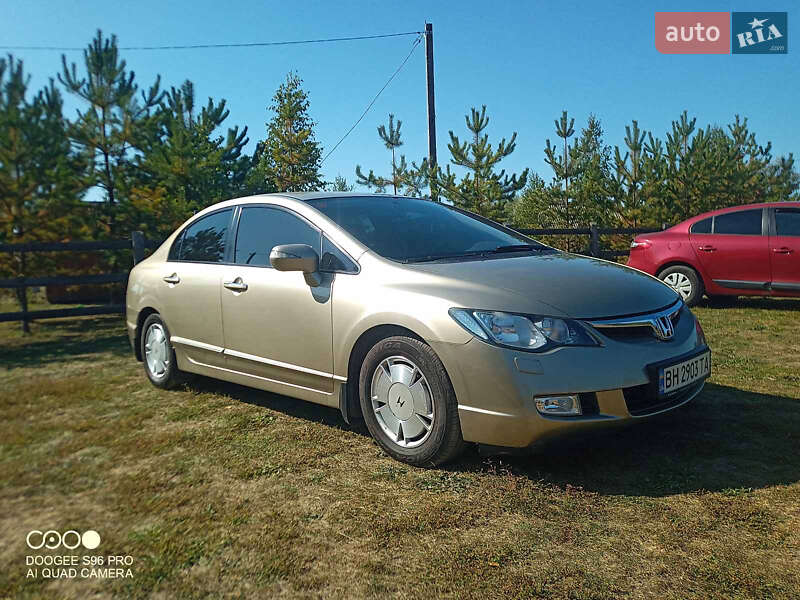 Седан Honda Civic 2008 в Лохвиці