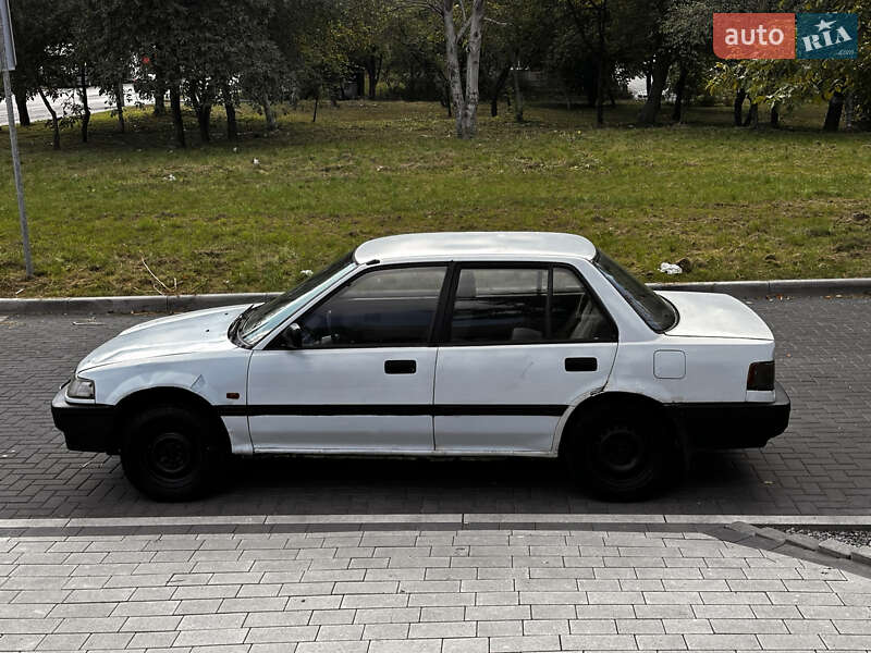 Седан Honda Civic 1988 в Луцке