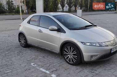 Хэтчбек Honda Civic 2007 в Павлограде