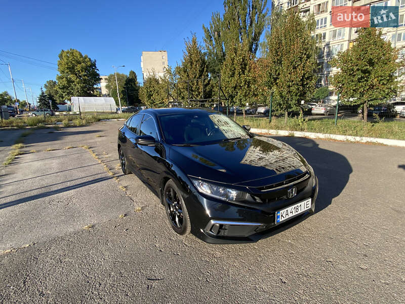 Седан Honda Civic 2020 в Киеве