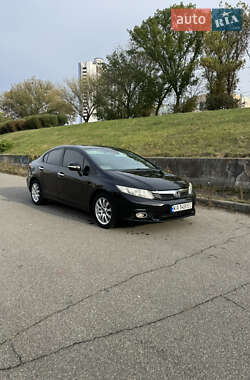 Седан Honda Civic 2012 в Киеве