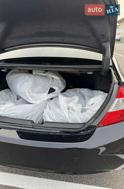 Седан Honda Civic 2012 в 