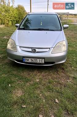Хэтчбек Honda Civic 2002 в 