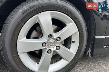 Седан Honda Civic 2010 в 