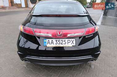 Хэтчбек Honda Civic 2008 в 