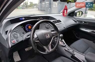 Хэтчбек Honda Civic 2008 в 