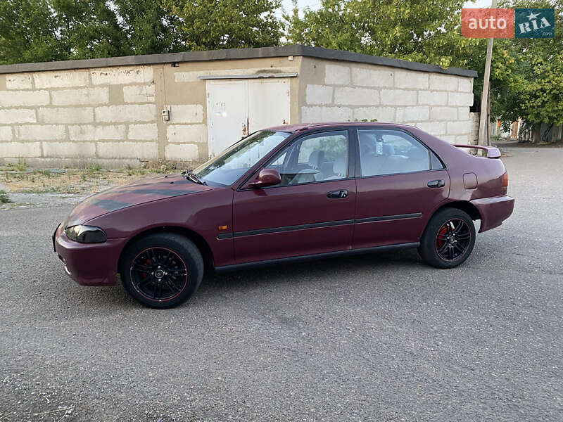 Седан Honda Civic 1994 в Одессе
