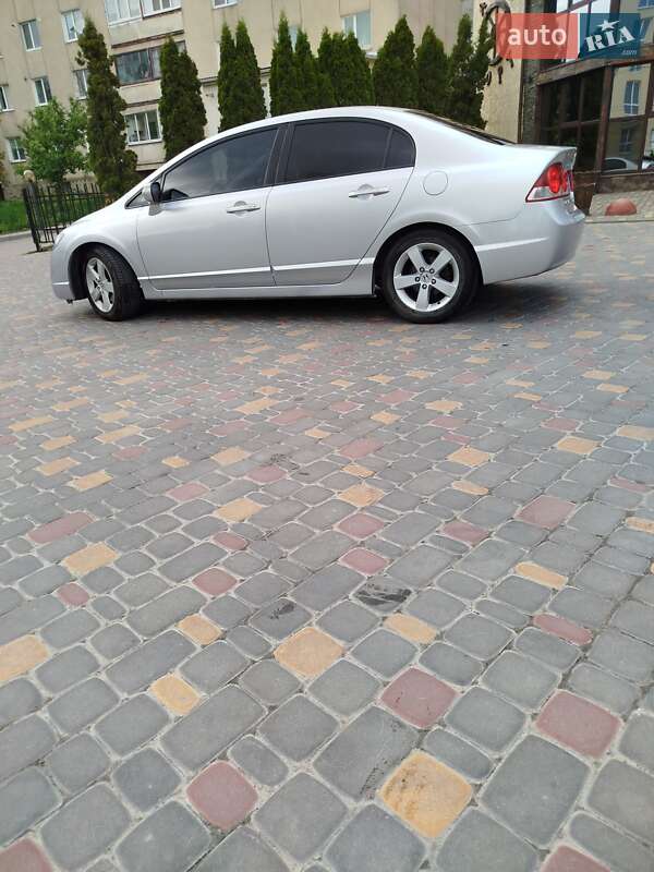 Седан Honda Civic 2007 в Тернополі фото 10 Седан Honda Civic 2007 в Тернополі