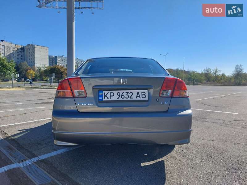 Седан Honda Civic 2004 в Запорожье