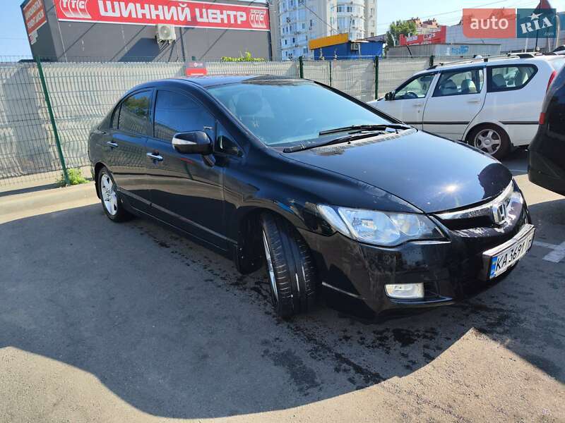 Седан Honda Civic 2008 в Києві