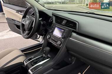 Седан Honda Civic 2017 в 