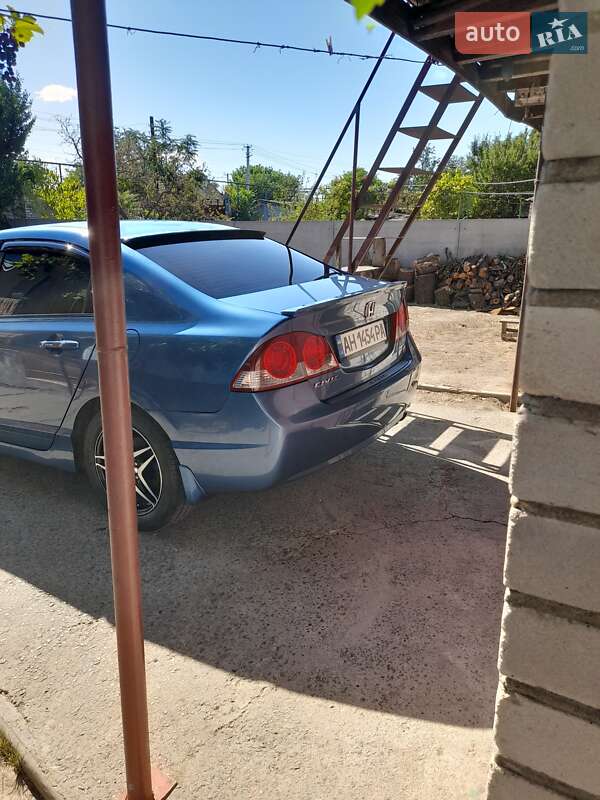 Седан Honda Civic 2008 в Вознесенську
