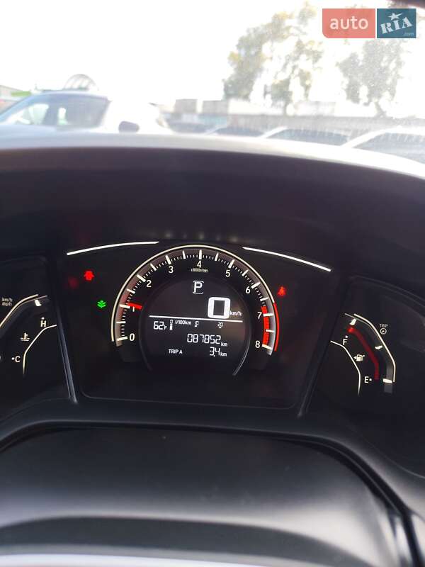 Купе Honda Civic 2017 в Чернигове