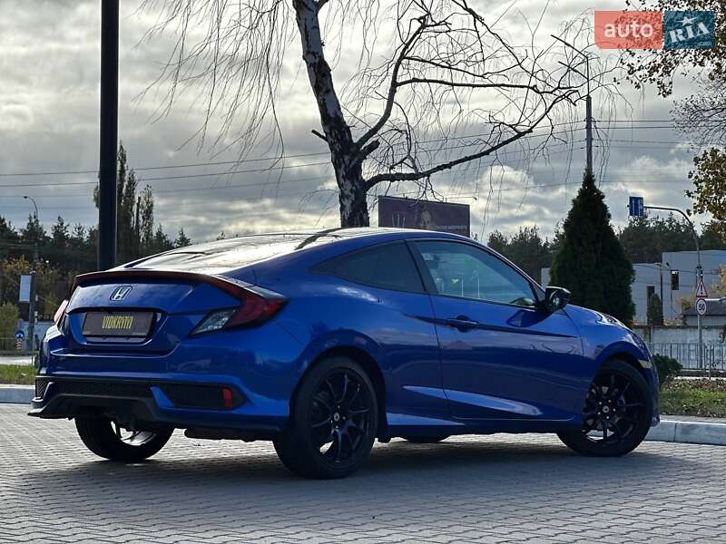 Купе Honda Civic 2016 в Києві