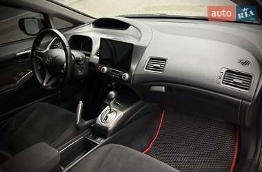 Седан Honda Civic 2009 в 