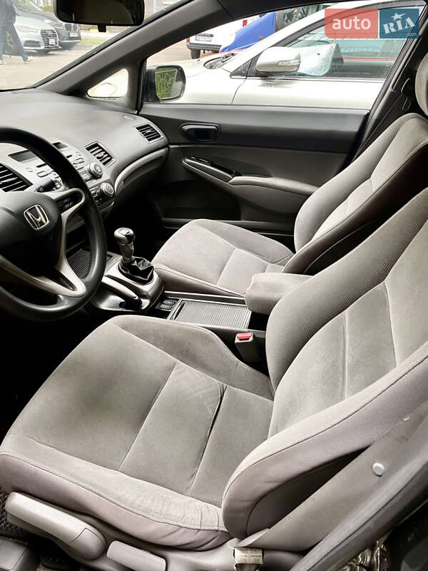 Седан Honda Civic 2007 в Києві