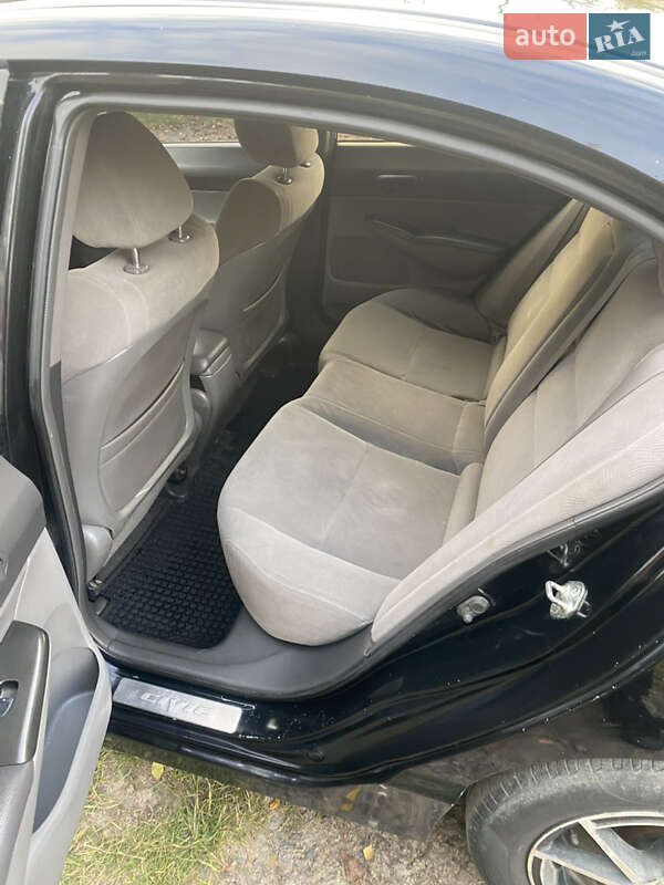 Седан Honda Civic 2007 в Тернополі