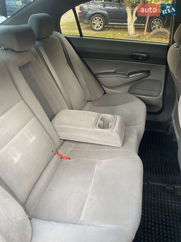 Седан Honda Civic 2007 в Тернополі