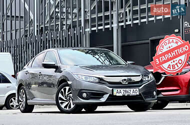 Седан Honda Civic 2018 в Киеве