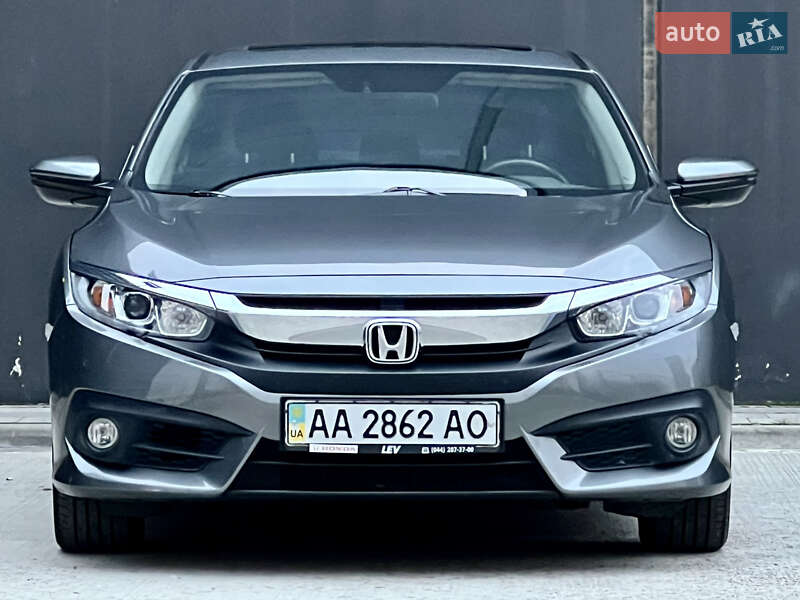 Седан Honda Civic 2018 в Киеве