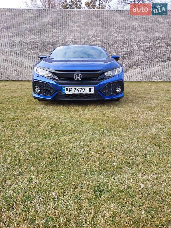 Хетчбек Honda Civic 2018 в Запоріжжі