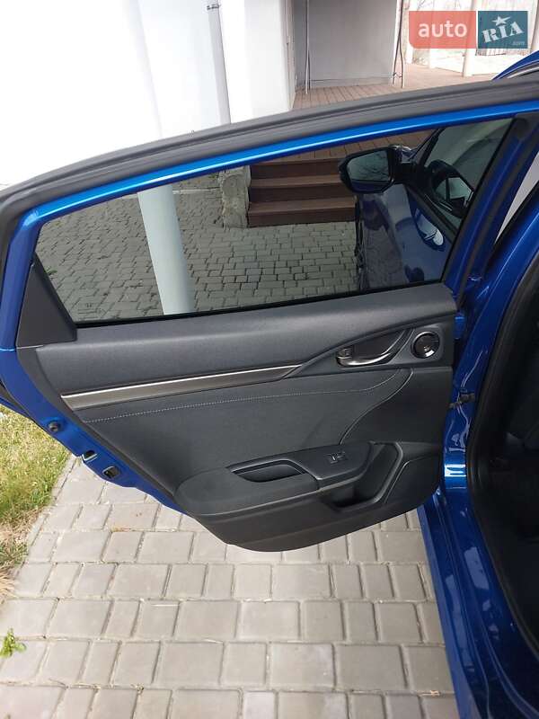 Хетчбек Honda Civic 2018 в Запоріжжі