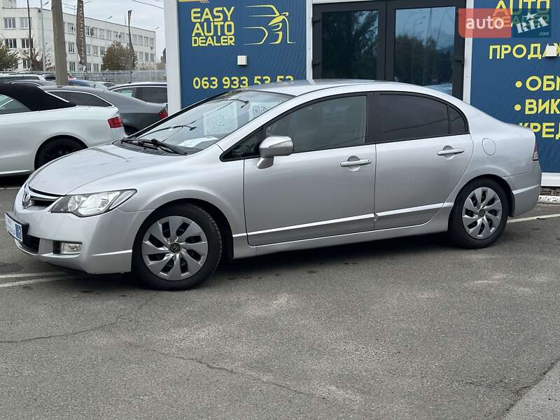 Седан Honda Civic 2007 в Киеве
