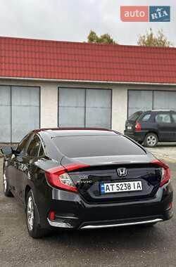 Седан Honda Civic 2019 в Ивано-Франковске