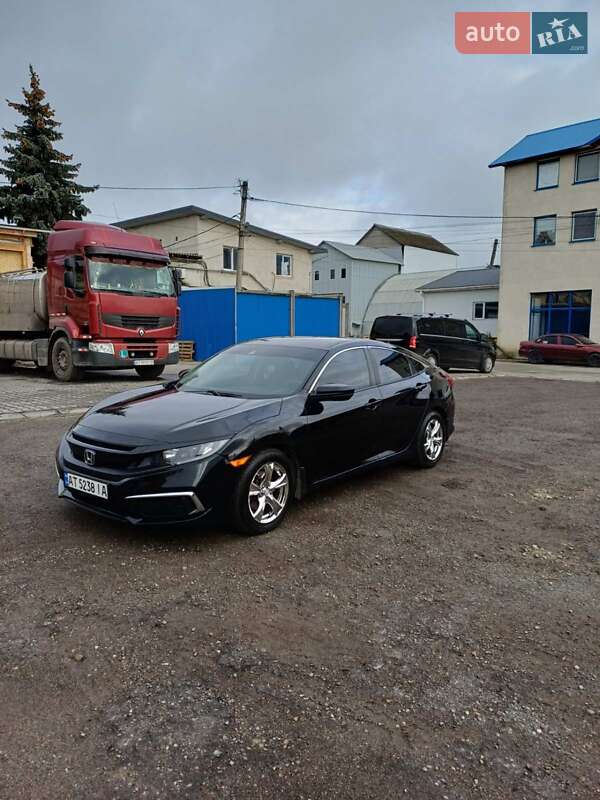 Седан Honda Civic 2019 в Івано-Франківську
