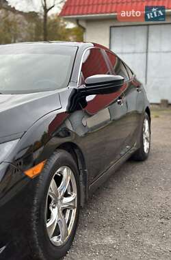 Седан Honda Civic 2019 в 