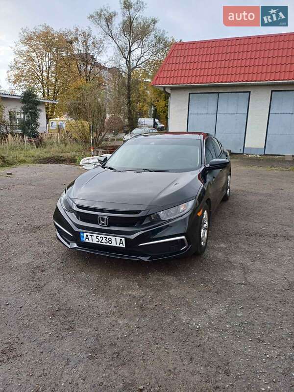 Седан Honda Civic 2019 в Івано-Франківську