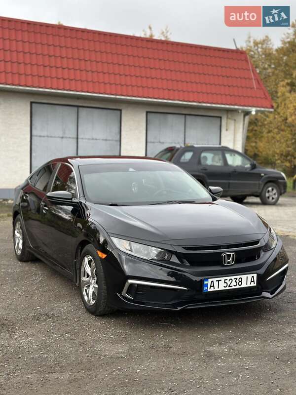 Седан Honda Civic 2019 в Івано-Франківську
