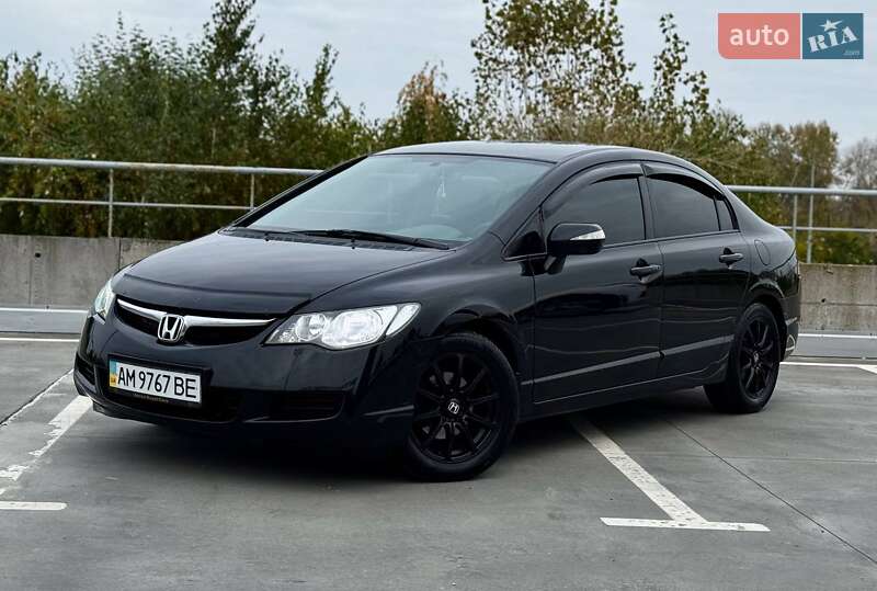 Седан Honda Civic 2007 в Киеве фото 5 Седан Honda Civic 2007 в Киеве