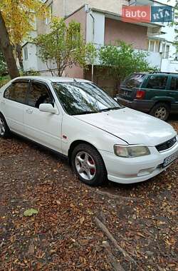 Ліфтбек Honda Civic 1996 в  фото 4 Ліфтбек Honda Civic 1996 в
