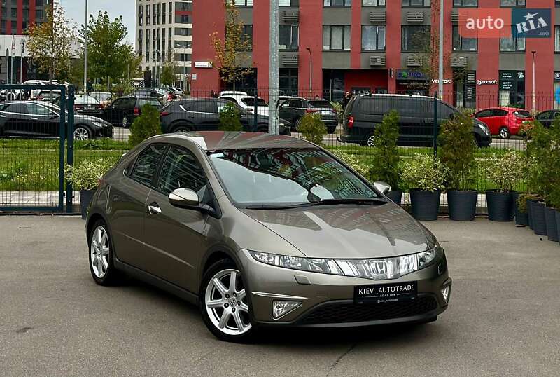 Хетчбек Honda Civic 2008 в Києві фото 2 Хетчбек Honda Civic 2008 в Києві