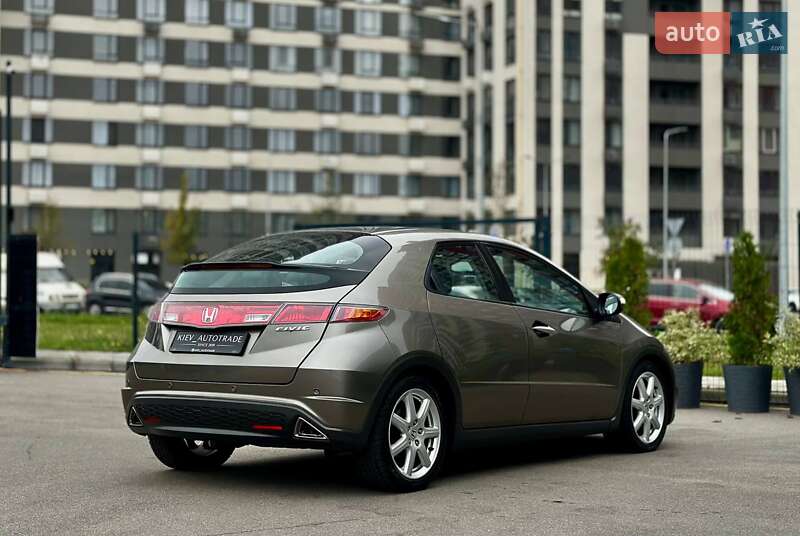 Хетчбек Honda Civic 2008 в Києві фото 16 Хетчбек Honda Civic 2008 в Києві