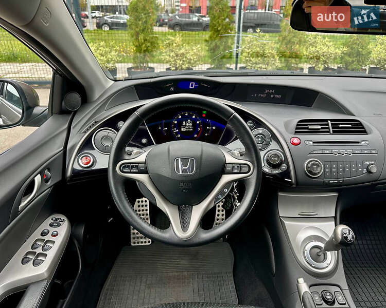 Хетчбек Honda Civic 2008 в Києві фото 30 Хетчбек Honda Civic 2008 в Києві