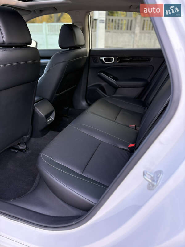 Седан Honda Civic 2023 в Днепре