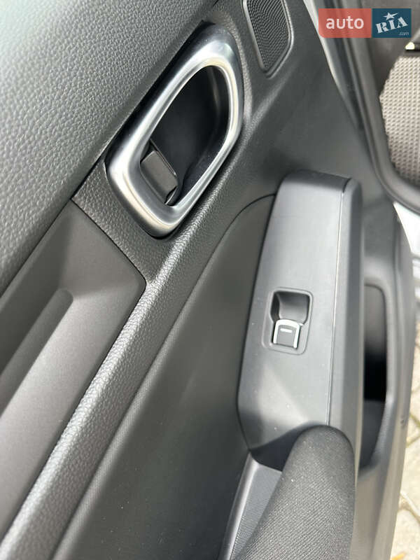 Седан Honda Civic 2024 в Одессе фото 13 Седан Honda Civic 2024 в Одессе