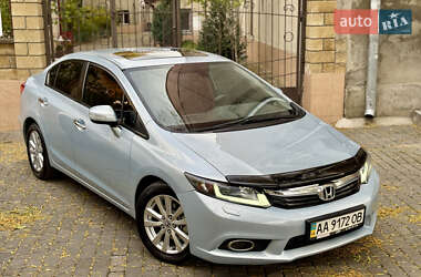 Седан Honda Civic 2012 в  Седан Honda Civic 2012 в