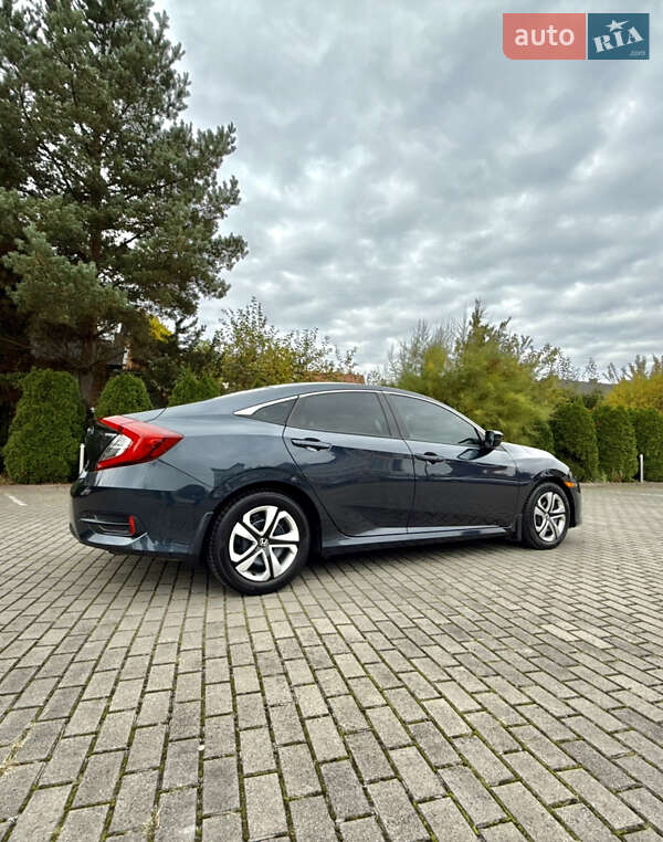 Седан Honda Civic 2016 в Львове фото 52 Седан Honda Civic 2016 в Львове