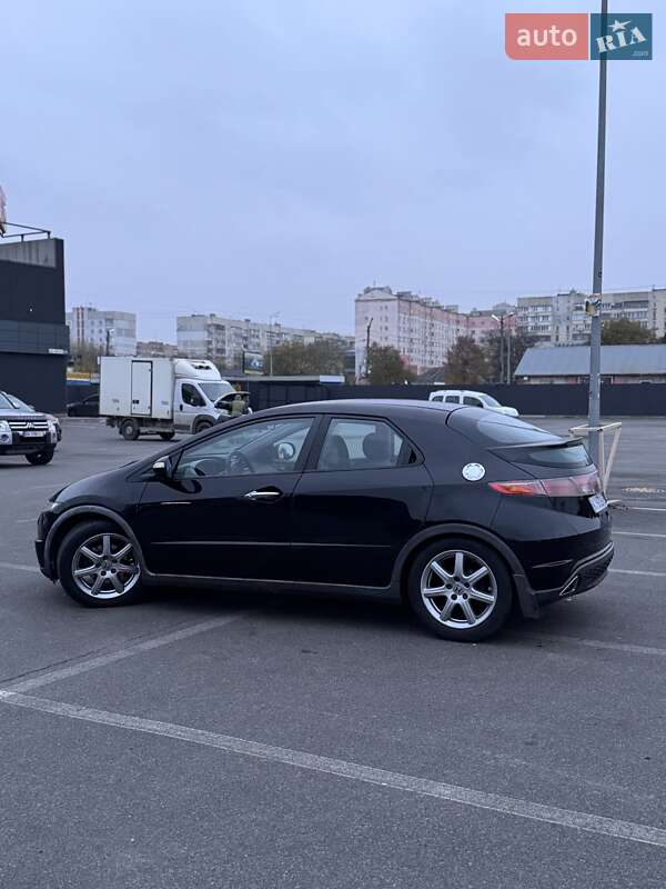Хэтчбек Honda Civic 2007 в Киеве фото 3 Хэтчбек Honda Civic 2007 в Киеве
